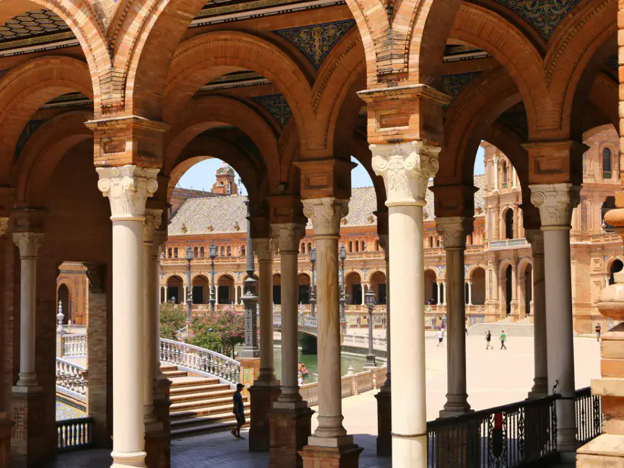 Spanien