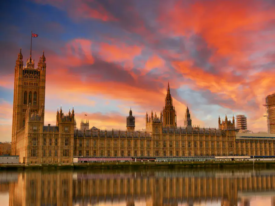 Buyuk Britaniya